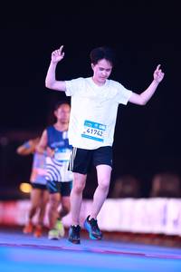 BIB: 
                            <button type="button" onclick="openModal(24048579)" class="btn btn-primary btn-sm float-right btn-popup" data-toggle="modal" data-target=".modal-high-quality">
                        <i class="fas fa-shopping-cart"></i> Add to Cart
                    </button>
                                            <button type="button" onclick="isThisMe(24048579, true)" class="btn btn-success btn-sm float-right btn-popup btn-isme hidden" data-toggle="tooltip" data-placement="bottom" title="นี่คือรูปของคุณใช่ไหม คลิกที่นี่เพื่อเอาเข้าอัลบั้ม">
                        <i class="fas fa-plus"></i> Add to album
                    </button>
                    <button type="button" onclick="isThisMe(24048579, false)" class="btn btn-warning btn-sm float-right btn-popup btn-isnotme hidden">
                        <i class="fas fa-ban"></i> Remove from album
                    </button>